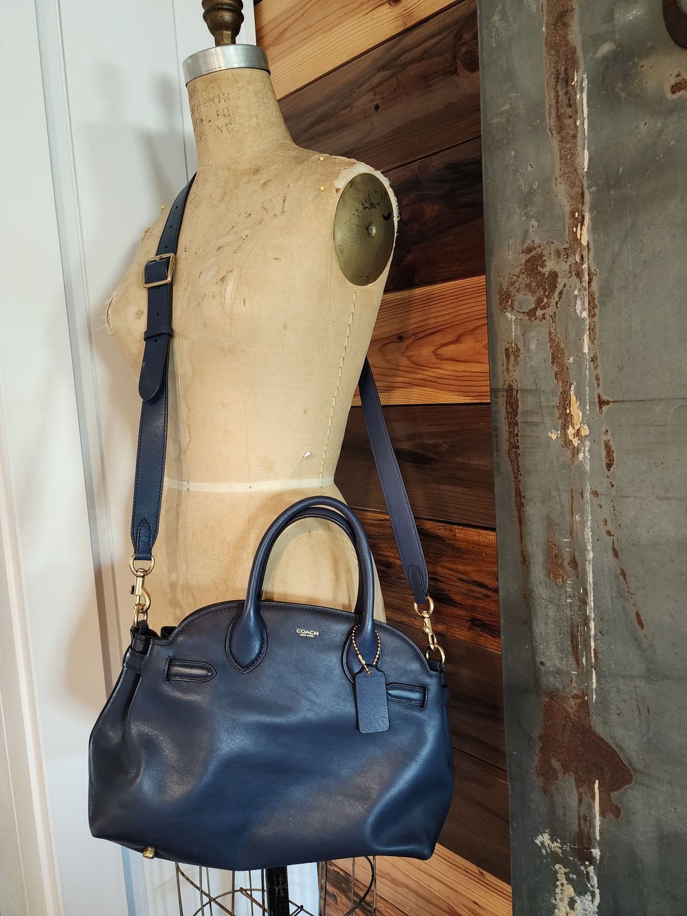 Coach Empire Navy Leather Purse with Detachable Strap